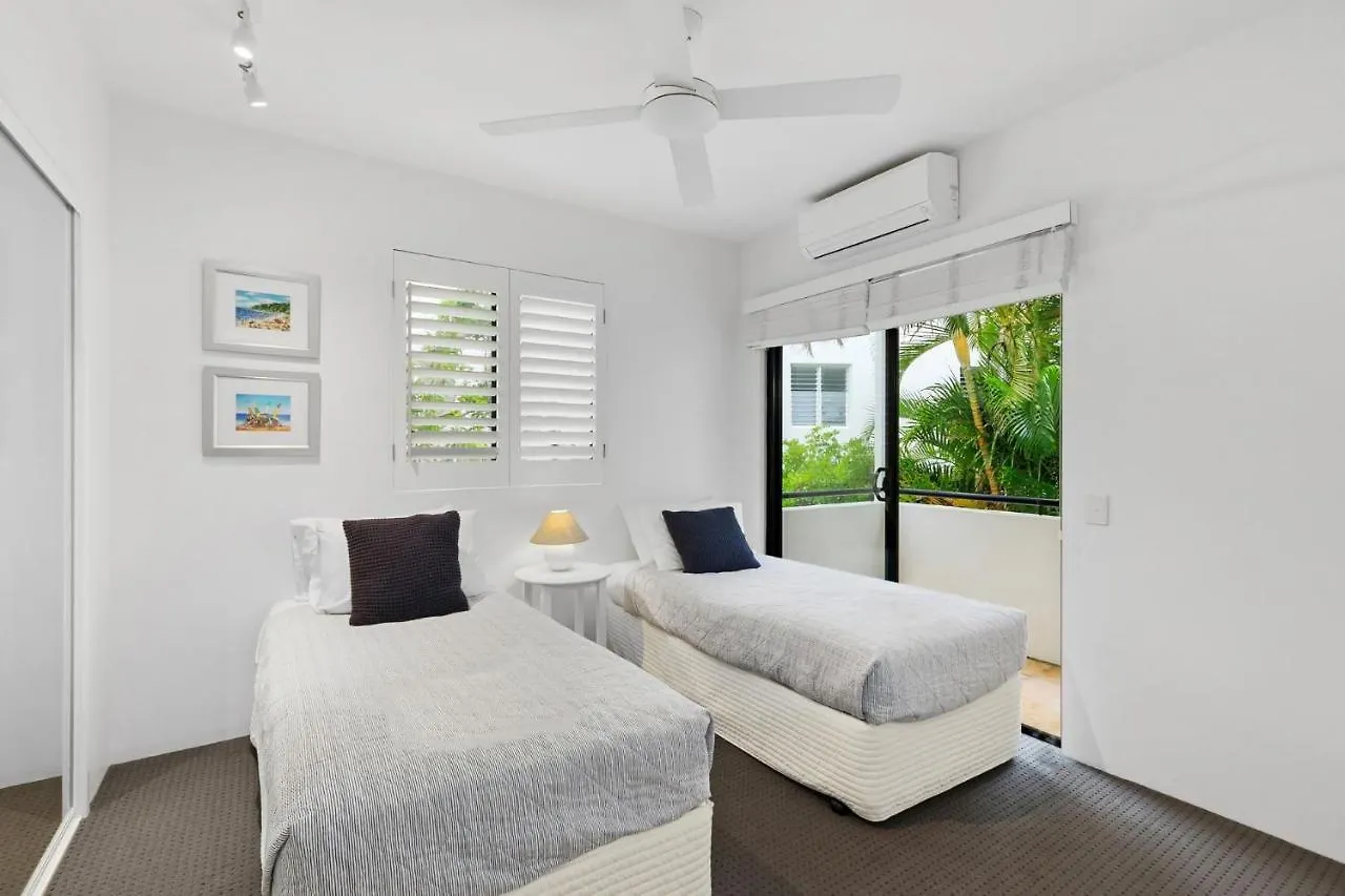 4 Hilltop Villas Enjoy Ocean Views From The Heart Of The Village 선샤인 비치